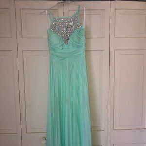 Prom dress worn once